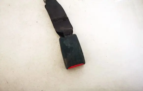 Nissan Micra Rear seatbelt buckle g2288
