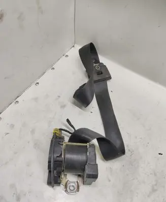 Mercedes-Benz ML W163 Front seatbelt