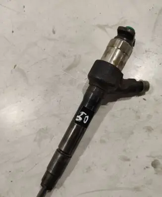 Mazda 6 Fuel injector R2AA13H50