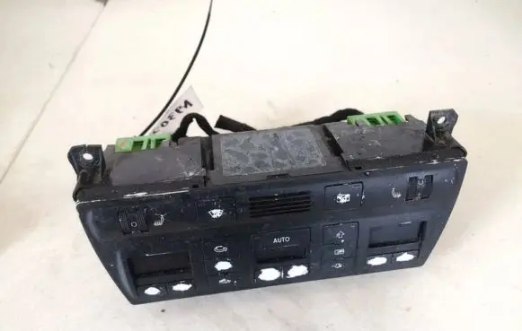 Audi A6 S6 C5 4B Climate control unit