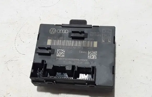 Audi Q5 SQ5 Door control unit/module 8K0959795
