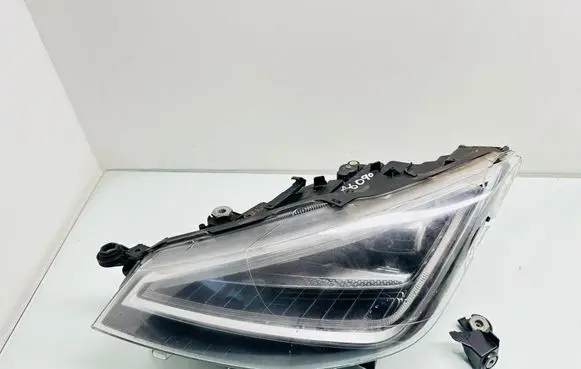 Seat Ibiza V (KJ) Headlight/headlamp 6F1941007F 148R001D L503653