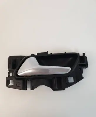 Peugeot 3008 II Front door interior handle 98201553
