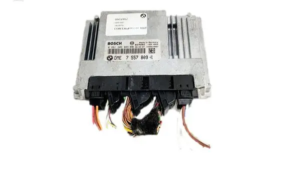 BMW 1 E81 E87 Engine control unit/module 7557809