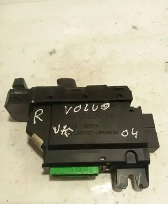 Volvo V70 Electric window control switch 30732817