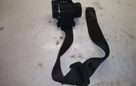 Volvo V50 Front seatbelt 6029329 A12314