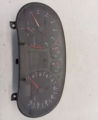 Audi A3 S3 8L Speedometer (instrument cluster) 8L0919860E 110008894002