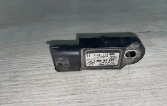 Renault Laguna II Air pressure sensor 8200168253 0281002536
