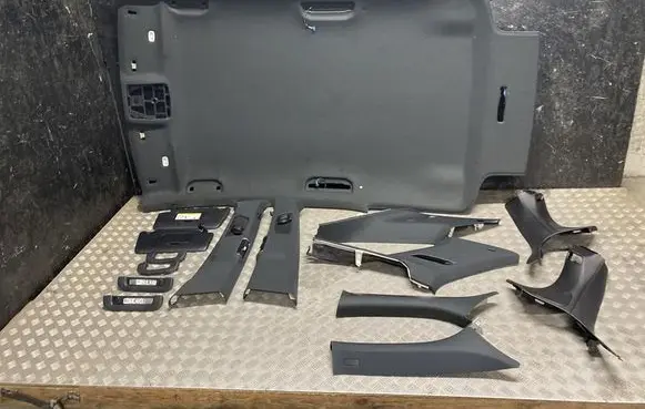 Mercedes-Benz GLE W167 Headlining A1676904205