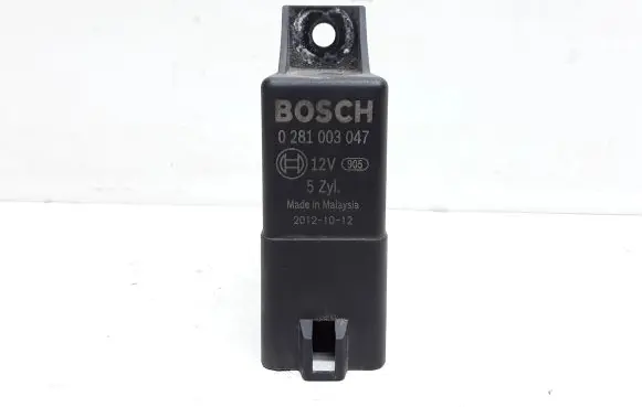 Volvo V40 Glow plug pre-heat relay 31342686