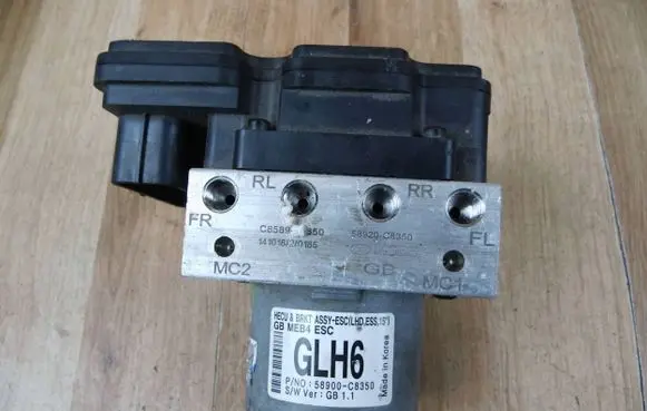Hyundai i20 (GB IB) ABS Pump 58900C8350