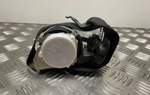 BMW 1 F20 F21 Front seatbelt 7243308