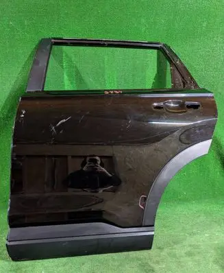 Honda CR-V Rear door