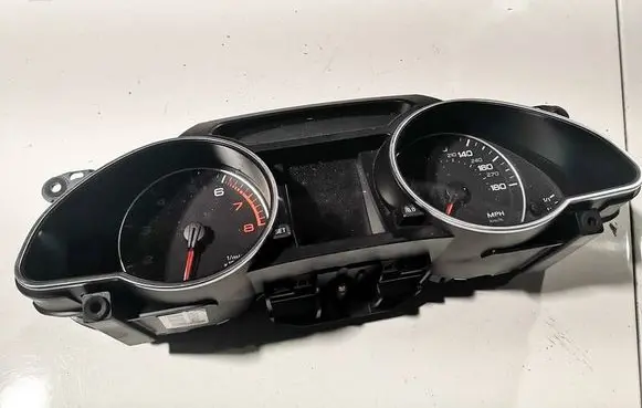 Audi A5 8T 8F Speedometer (instrument cluster) 8t0920981a