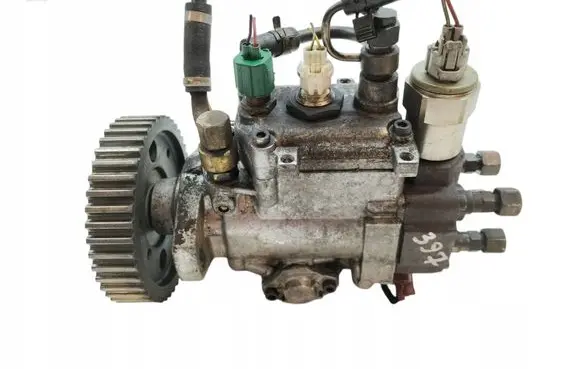 Opel Combo C Fuel injection high pressure pump 