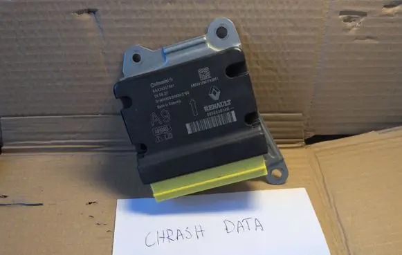 Renault Trafic III (X82) Airbag control unit/module 285553914R AAA24337501