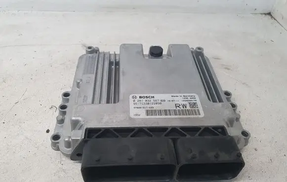 Honda HR-V Engine control unit/module 0281032567 3782051TG33