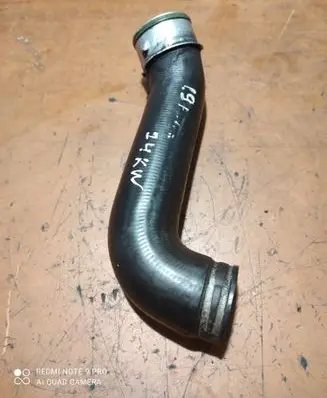 Intercooler hose/pipe