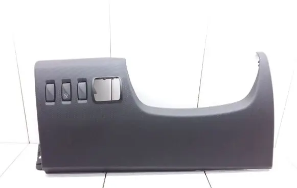 Dashboard lower bottom trim panel