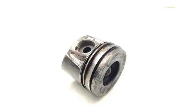 Peugeot 407 Piston RHR