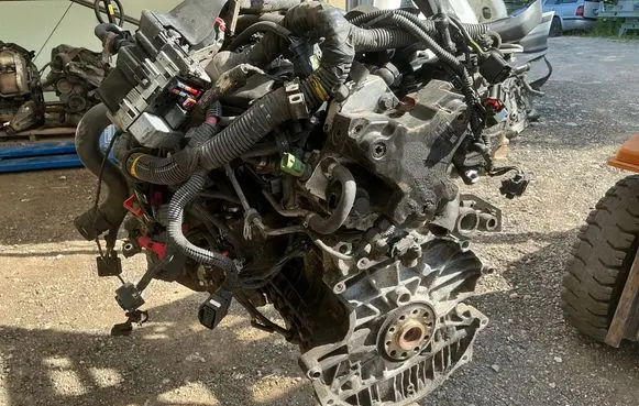 Volvo V70 Engine D5244T