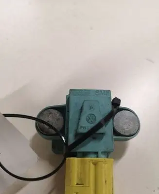 Audi A6 S6 C6 4F Airbag deployment crash/impact sensor 4F0955557