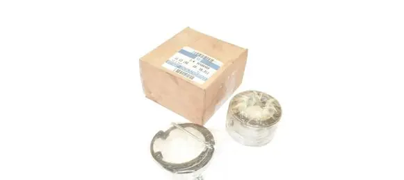 Opel Corsa A Front wheel bearing hub 90486458 1603192 328104