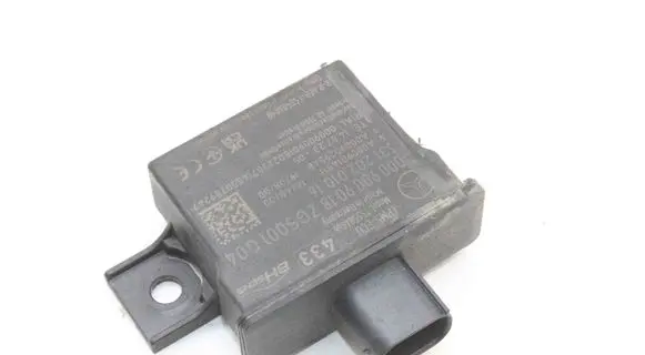 Mercedes-Benz EQB Tire pressure control unit A0009009018