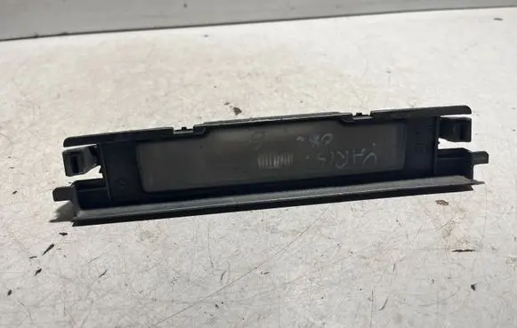 Toyota Yaris Number plate light