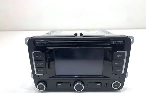 Volkswagen Scirocco Radio/CD/DVD/GPS head unit 3C0035270