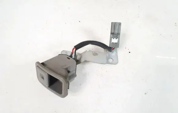 Hyundai Santa Fe Fuel tank opening switch 935552b000 93555-2b000