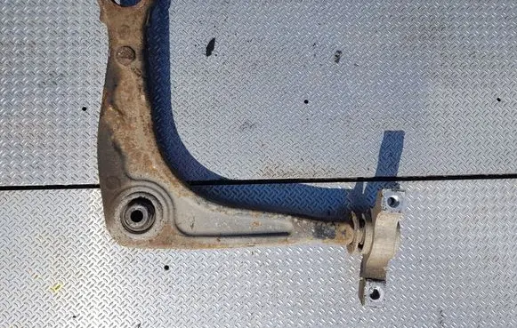 Citroen C5 Front lower control arm/wishbone 
