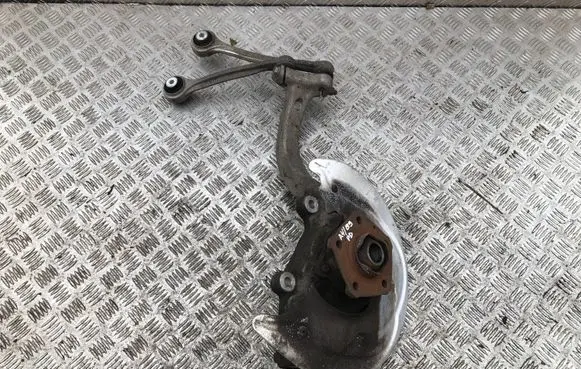 Audi A4 S4 B9 Front wheel hub 8W0407560