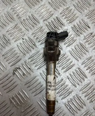 BMW 1 F20 F21 Fuel injector 8515060 0445110599 006430812