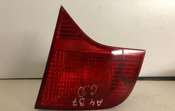 Audi A4 S4 B7 8E 8H Tailgate rear/tail lights 8E5945094