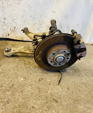 Citroen C5 Rear wheel hub spindle/knuckle 