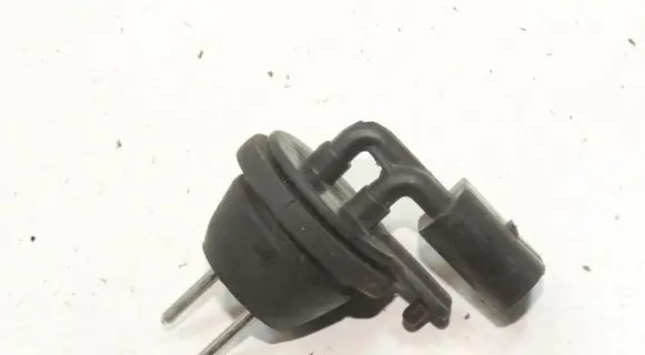 Mercedes-Benz C W205 Windshield washer fluid level sensor A2218209110