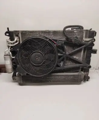 Opel Meriva A Radiator set 52401015 DWT7749P2522650