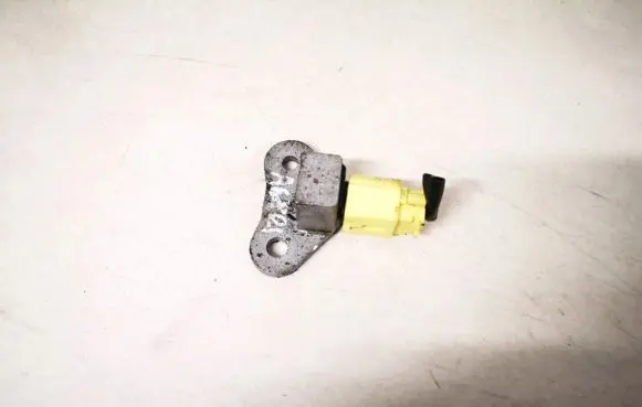 Nissan Qashqai Airbag deployment crash/impact sensor