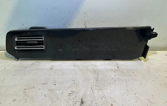 Volkswagen Tiguan Cabin air duct channel 572858019