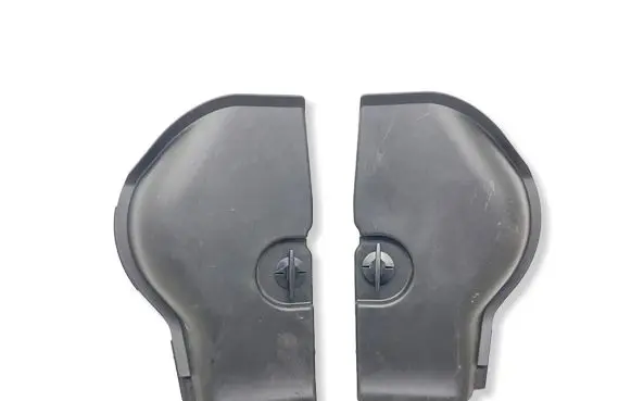 BMW Z4 E85 E86 Tail light bulb cover holder 7016685 7016686 77931710