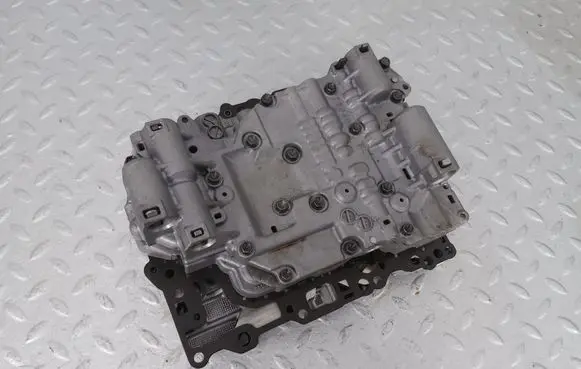 Volvo V60 Transmission gearbox valve body 31437012