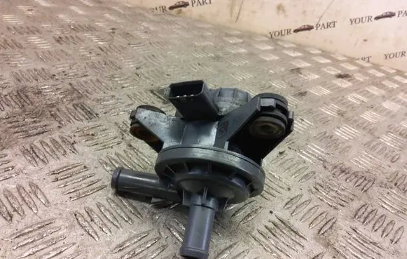 Toyota Prius (XW30) Electric auxiliary coolant/water pump G9040-52010
