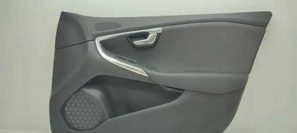 Volvo V40 Front door card panel trim