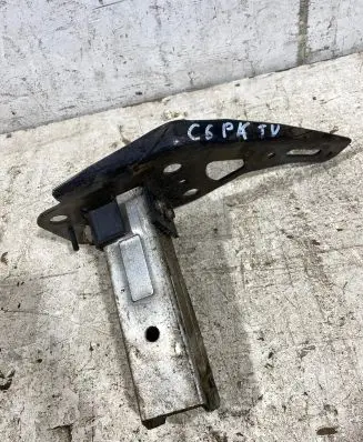 Audi A6 S6 C6 4F Radiator support slam panel bracket 4f0807133