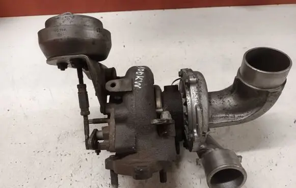 Toyota RAV 4 (XA30) Turbo VB14 172010R010 0608240114