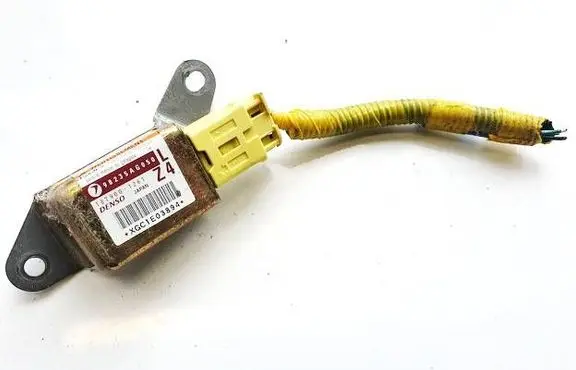 Subaru Outback Airbag deployment crash/impact sensor 98235ag050 187900-1261