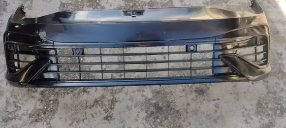 Volkswagen Golf VIII Front bumper