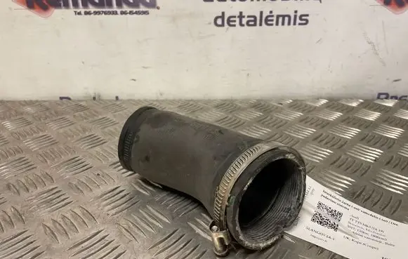 Audi TT TTS RS Mk3 8S Intercooler hose/pipe 5Q0145838