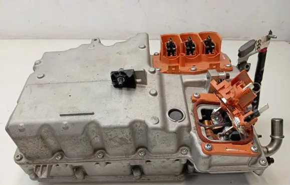 Volvo XC60 Voltage converter inverter 32223625